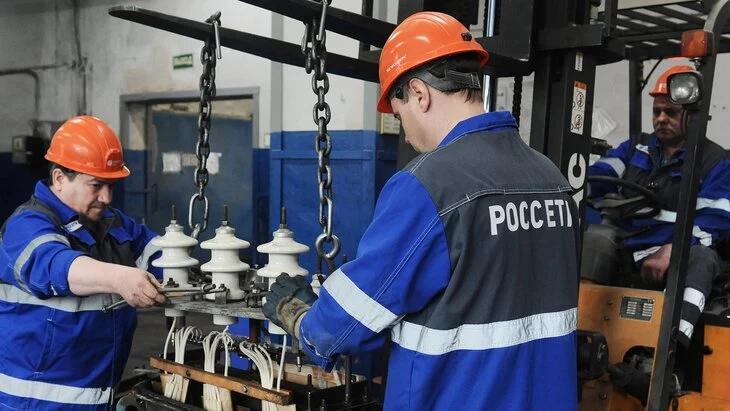 "Россети" перешли на усиленный режим работы накануне Дня Победы "Россети" перешли на усиленный режим работы накануне Дня Победы