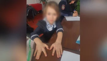 Девочка отказалась возвращаться из школы домой к пьющей матери в Краснодарском крае