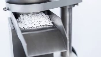 Объем производства лекарств в Москве вырос почти в два раза за 11 месяцев