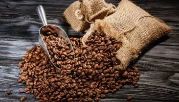 Эксперт Чантурия: цены на кофе могут снизиться к осени 2025 года