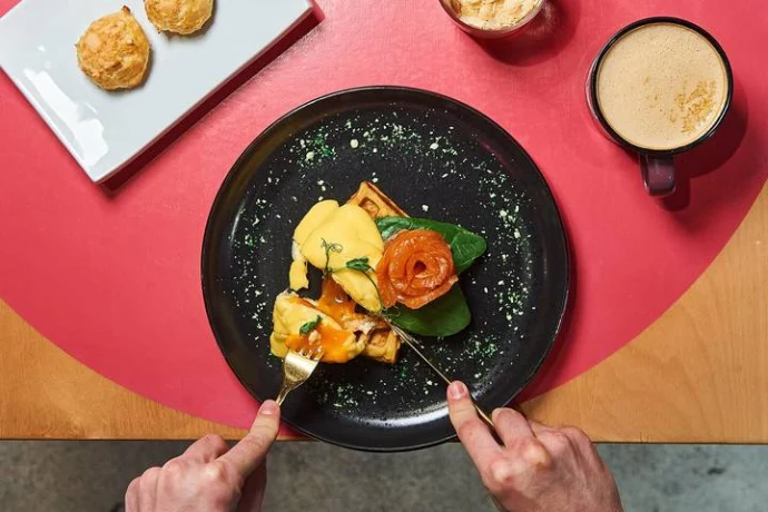 Более 500 заведений присоединились к проекту «Новогодний московский завтрак»