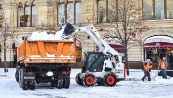 В Москве организованы работы по вывозу сформированных снежных валов