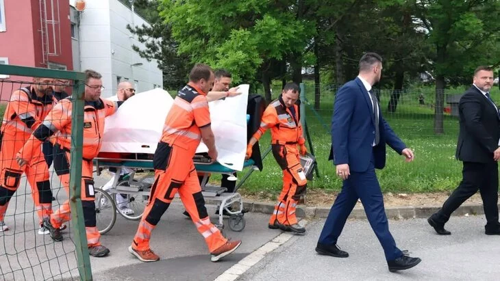 Избранный президент Словакии заявил, что состояние Фицо остается тяжелым