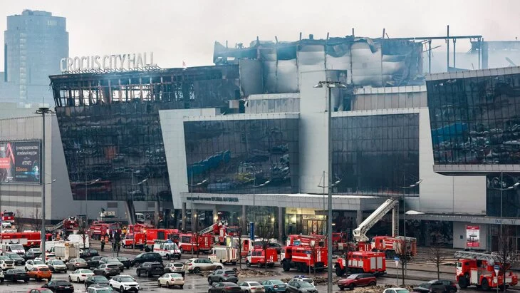 Свыше 5 тыс человек были эвакуированы из "Крокуса" в день теракта Свыше 5 тыс человек были эвакуированы из "Крокуса" в день теракта