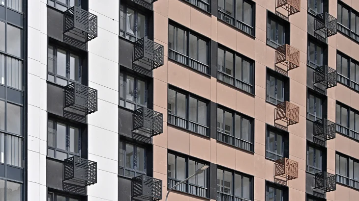 Более 3,7 тысячи москвичей получили новые квартиры по программе реновации в июне Более 3,7 тысячи москвичей получили новые квартиры по программе реновации в июне