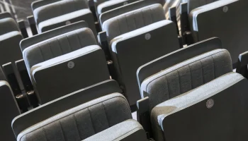 &laquo;Мосбилет&raquo; приглашает на премьеры спектаклей во второй половине апреля