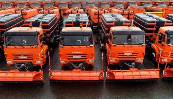 В Москве подготовили к зиме 157 автомобильных баз коммунальной техники