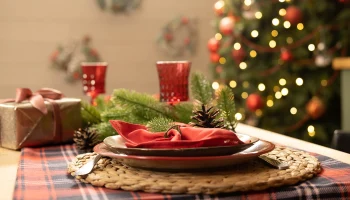 Священник рассказал, какие блюда должны быть на столе в Рождество