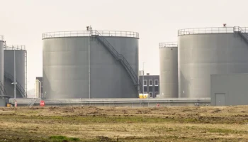 Менее трети запасов газа осталось в единственном ПХГ Прибалтики