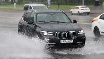 Госдума хочет запретить наказывать работников за опоздание из-за плохой погоды