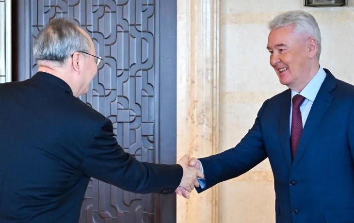 Собянин: Москва и Пекин будут развивать сотрудничество в сфере ИT и торговли Собянин: Москва и Пекин будут развивать сотрудничество в сфере ИT и торговли