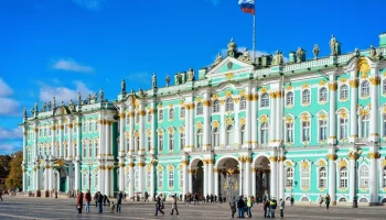 Вход в "Эрмитаж" станет бесплатным для всех 8 праздничных дней в году