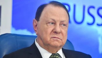 Mash: Директора &laquo;Ленкома&raquo; Варшавера экстренно госпитализировали в Москве