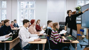 Столичные ученики и педагоги высказались об удобстве электронного дневника