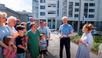 Собянин: еще 320 семей получили жилье по реновации в Можайском районе