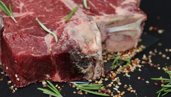 &laquo;Человек &mdash; не хищник&raquo;: что такое модная карнивор-диета и можно ли ее соблюдать