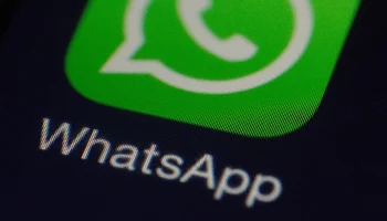 Роскомнадзор оценил перспективу снятия ограничений с WhatsApp*