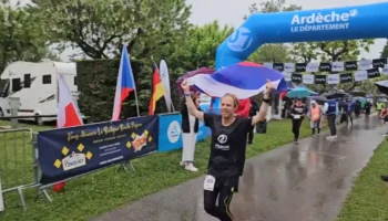 Россиянин Заборский выиграл марафон &laquo;6 дней Франции&raquo;, финишировав с флагом РФ