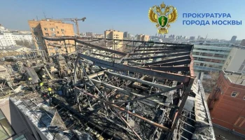 ТАСС: нарушения при сварке стали предварительной причиной пожара в центре Москвы