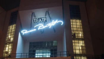 Театр Романа Виктюка сменил название на Театр &ndash; Сцена "Мельников"