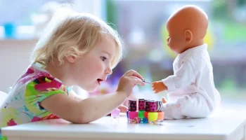 Самокаты и куклы получат обязательную маркировку "Честный знак" в РФ с 1 сентября