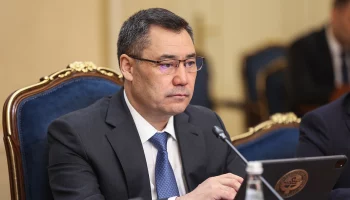 Глава Киргизии Жапаров призвал США не вмешиваться в дела республики