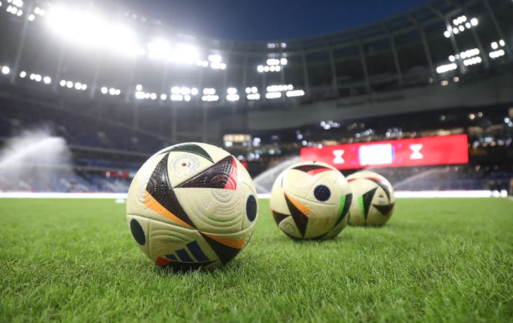 Московский «Спартак» проиграл дома махачкалинскому «Динамо» Московский «Спартак» проиграл дома махачкалинскому «Динамо»