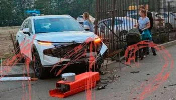 Жительница Краснодара скрылась с места ДТП, устроенного с ребенком на коленях