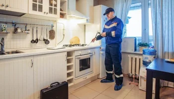 Более 100 тысяч газовых плит проверили в Москве с начала года