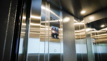 С 2026 года все лифты, устанавливаемые в рамках программы капремонта, оснащаются информационными экр