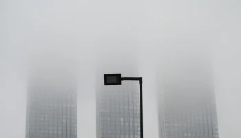 МЧС предупредило о тумане в ТиНАО с видимостью до 700 метров до конца субботы