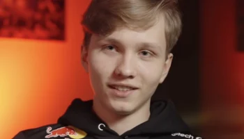 Трансфер россиянина Ильи Осипова стал самым дорогим в киберспорте