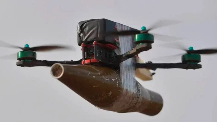 Дрон-камикадзе ВСУ сбили над Запорожской АЭС Дрон-камикадзе ВСУ сбили над Запорожской АЭС