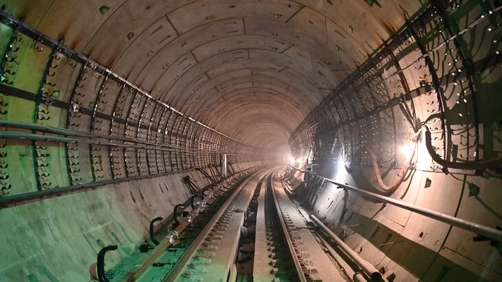 Подросток погиб в перегоне между станциями метро в Москве, проникнув в коллектор Подросток погиб в перегоне между станциями метро в Москве, проникнув в коллектор