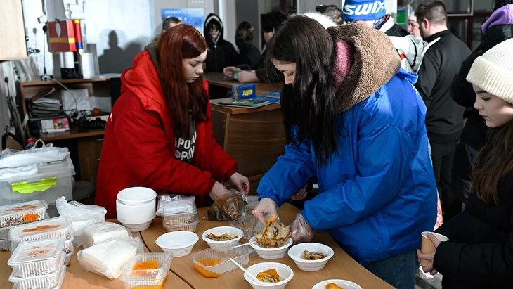 В Мурманске и Североморске открыли пункты помощи жителям после отключения света