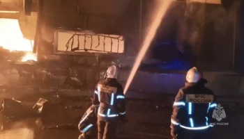 Пожар в цеху в Тульской области локализовали на площади 2 000 "квадратов"