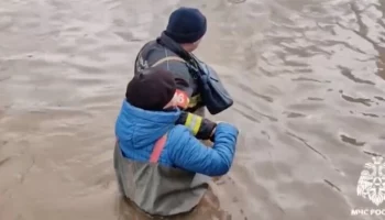 Число эвакуированных из-за паводка в Оренбуржье увеличилось до 7,7 тысячи