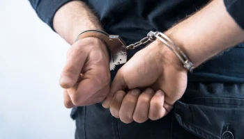 Главу поселения и депутата арестовали за убийство женщины под Челябинском