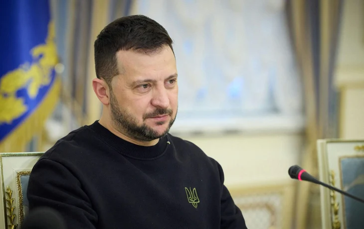 Зеленский заявил о желании прекратить боевые действия на Украине в 2025 году Зеленский заявил о желании прекратить боевые действия на Украине в 2025 году