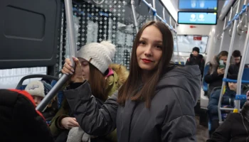 Автобус приедет и в снегопад. Как работает наземный транспорт, когда на улице сильные морозы