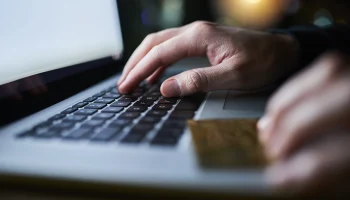 Штрафовать за поиск и просмотр порно предложили в России