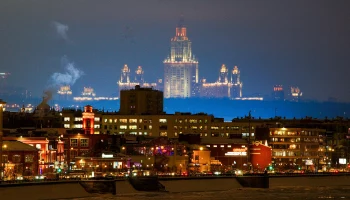 Семь объектов в шести округах Москвы выставили на торги