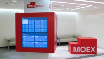 Российский рынок акций упал после заявлений Трампа по санкциям