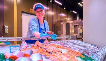 Скидку для участников СВО увеличили на рынках "Москва &ndash; на волне"