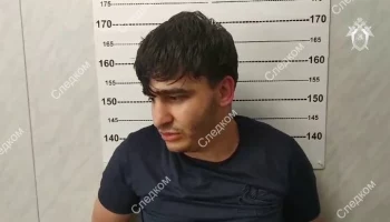 ТАСС: СК требует арестовать отца и дядю подозреваемого в убийстве москвича из-за парковки