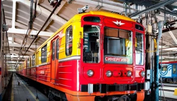 Собянин рассказал о спецтехнике, которая обеспечивает бесперебойную работу метро