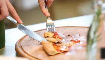 Россиянам показали завтрак за 72 тысячи рублей в московском ресторане