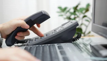 Более 200 мошеннических колл-центров работают на Украине