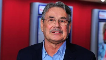 Супруга режиссера Чухрая опровергла сообщения о его госпитализации