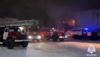 Открытое горение на складе в Новосибирске ликвидировано